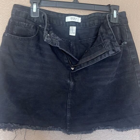 Forever 21 black denim skirt size 29 - Picture 6 of 6
